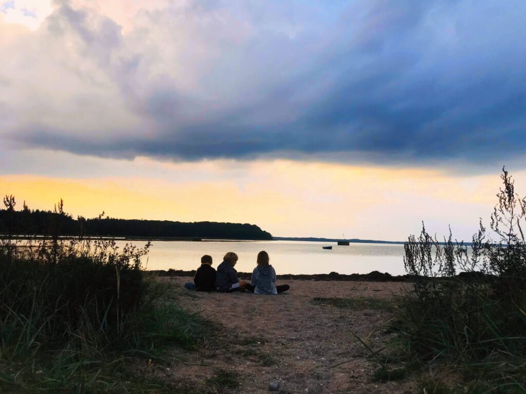 Kids looking at Roskilde Fjord